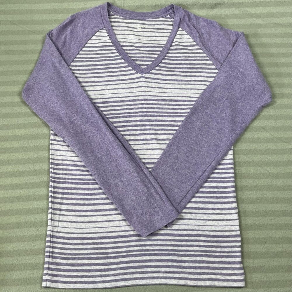 Segments Shirt Womens Medium Purple Gray Striped Long Sleeve V Neck Raglan Soft